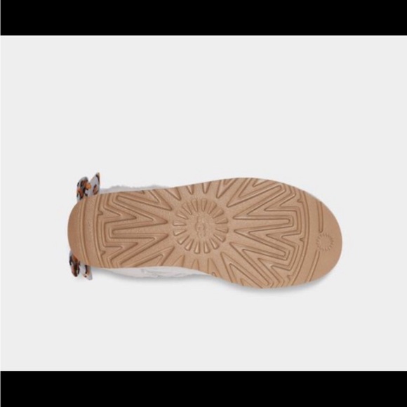 UGG Min Bailey Bow Retro Spots Gray Ankle Boots (New in Box) - Picture 5 of 12